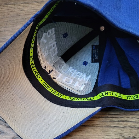 Toronto Maple Leafs Baseball Hat - Picture 2 of 5